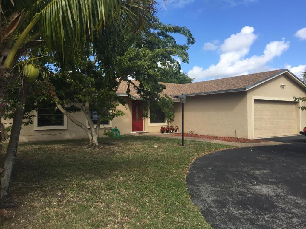 Villa 82-10Sw 135Av Miami Exterior foto